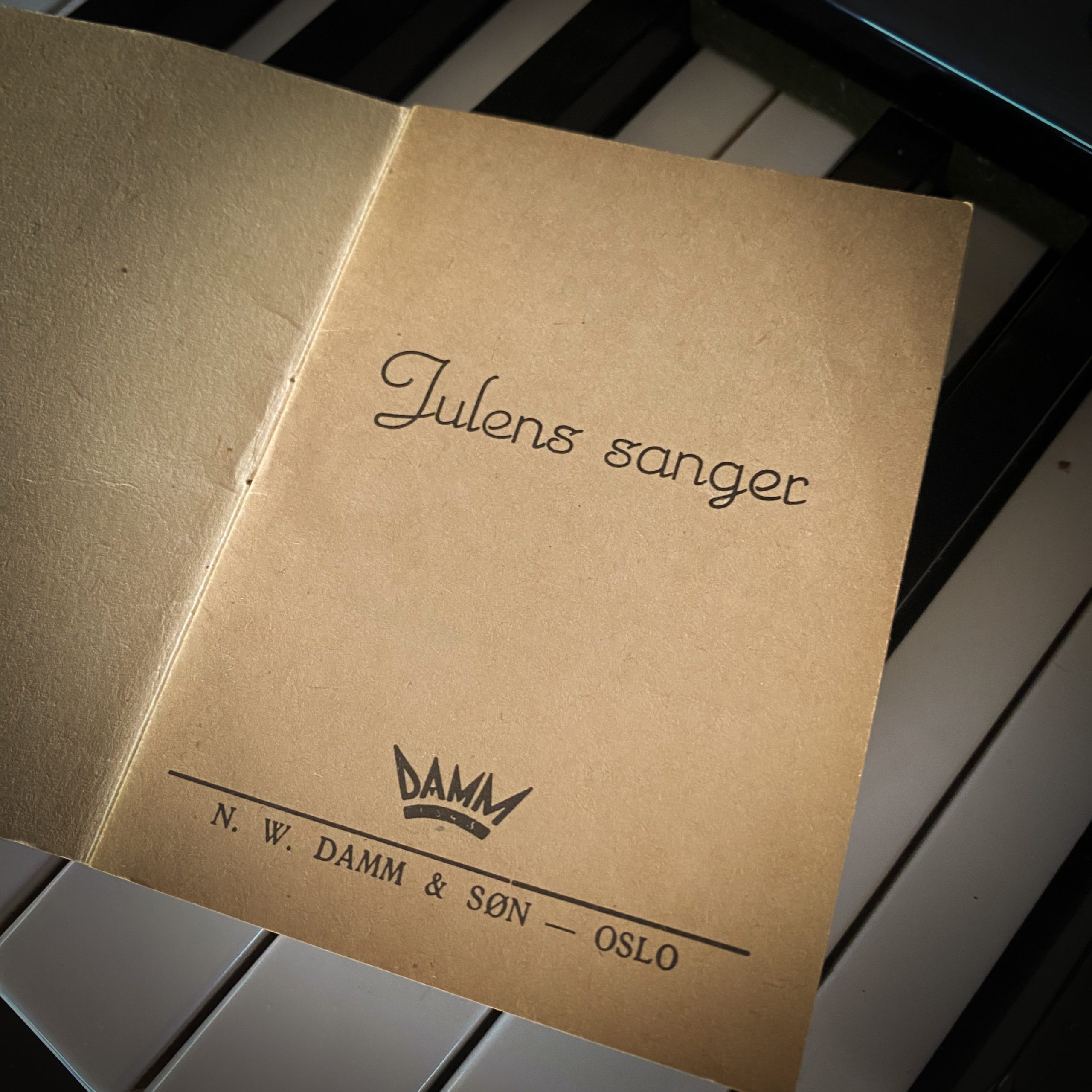 Tittelside «Julens sanger»